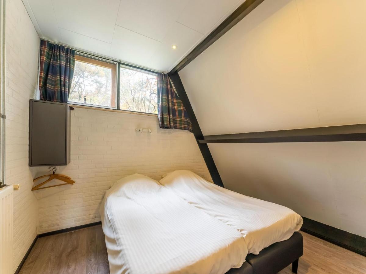 Modern Holiday Home In Stramproy In The Forest 외부 사진