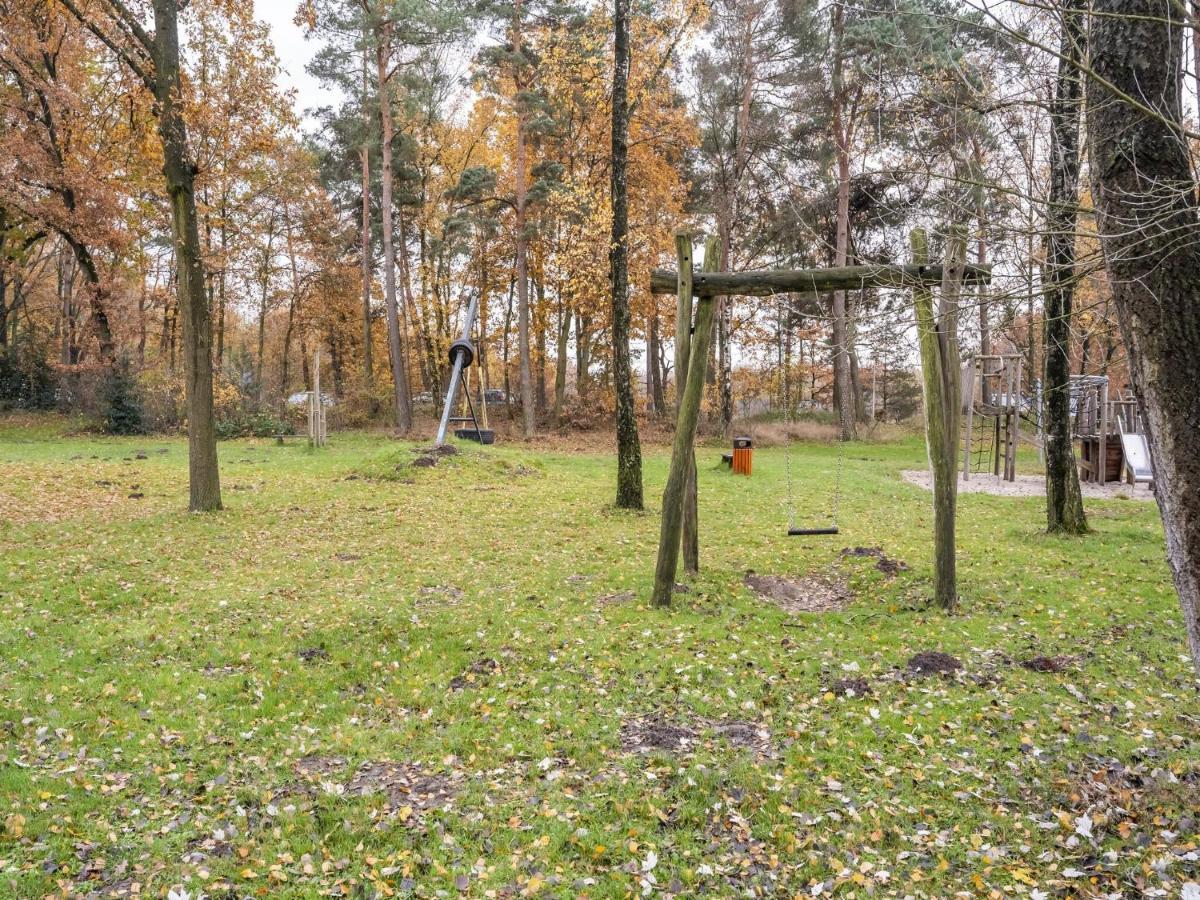 Modern Holiday Home In Stramproy In The Forest 외부 사진