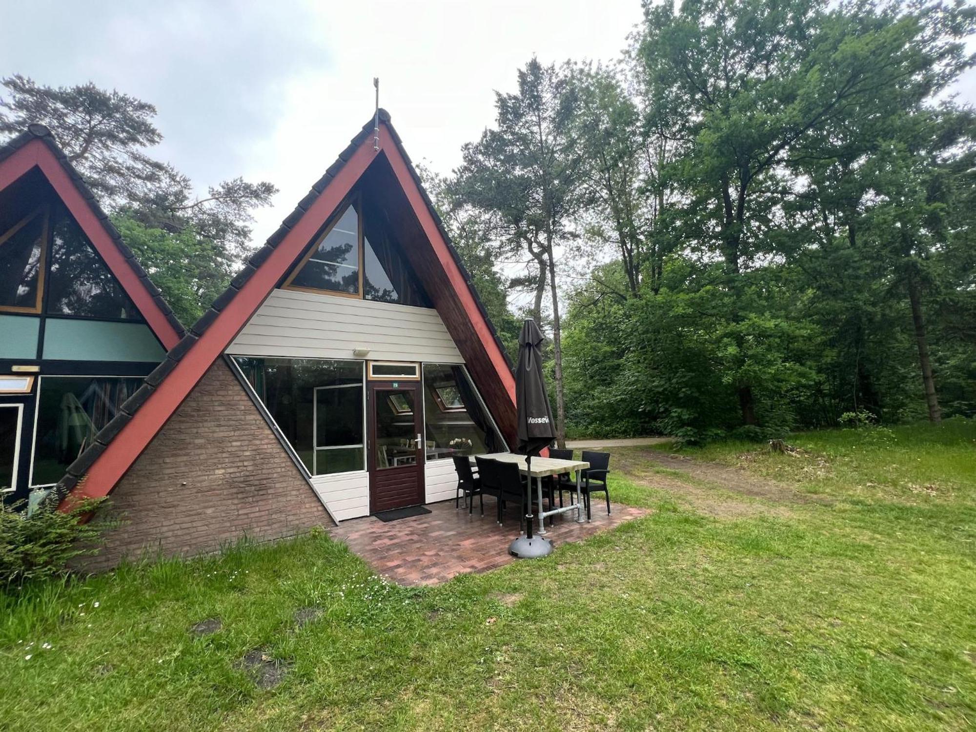 Modern Holiday Home In Stramproy In The Forest 외부 사진
